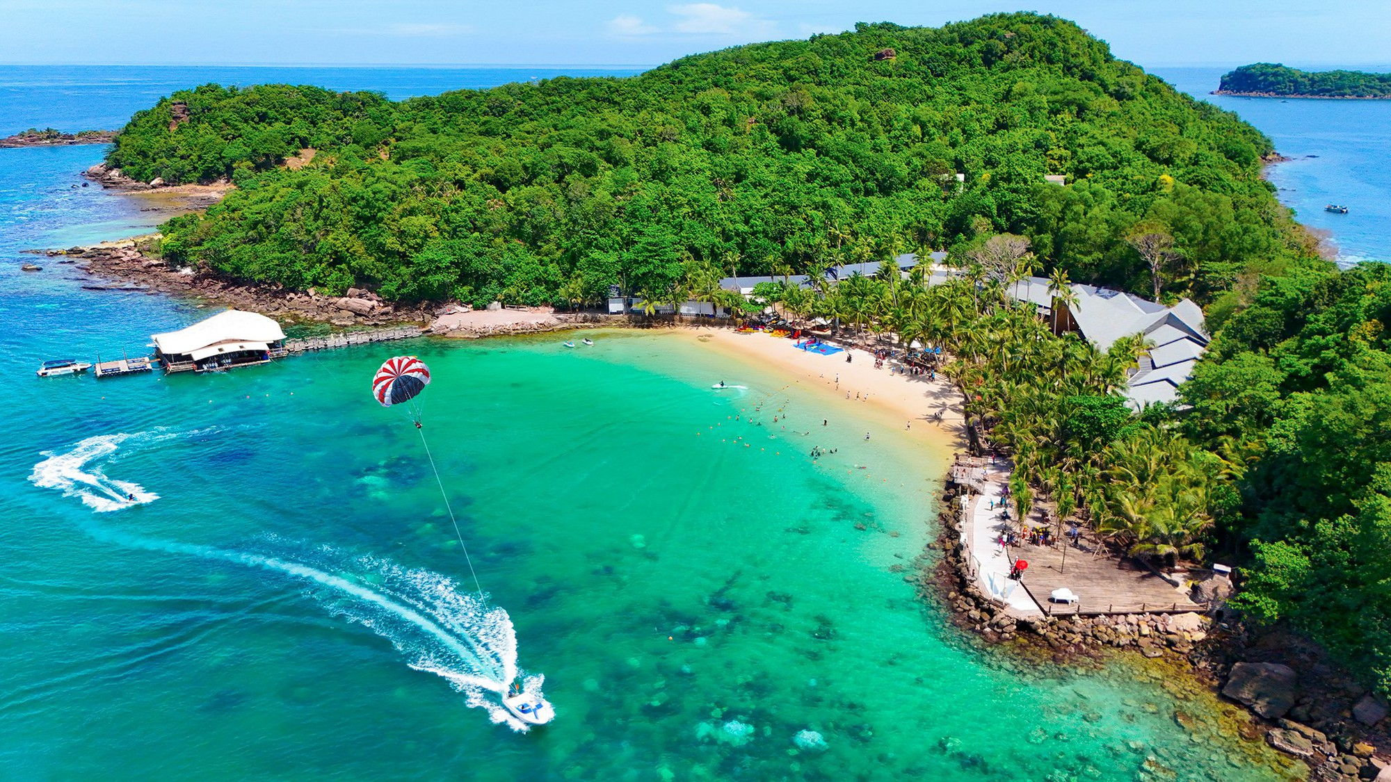 Phu Quoc is known as the "Pearl Island" of Vietnam, famous for its pristine beaches and natural beauty